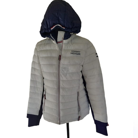 Tommy Hilfiger Jackets & Blazers - 3/$30 Tommy Hilfiger women's packable hooded winter puffer coat S, White & Navy